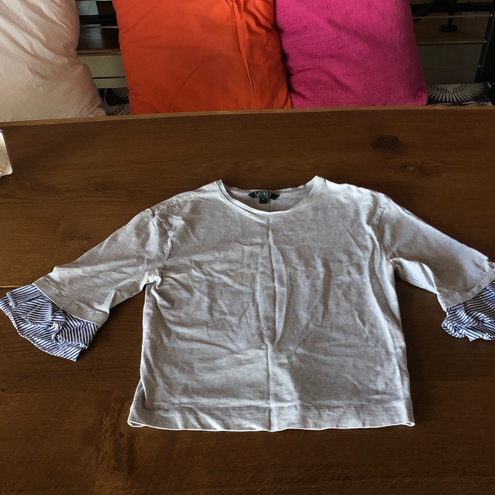 Girls' Light Gray Layered-Sleeve Top with Striped Ruffle Cuffs